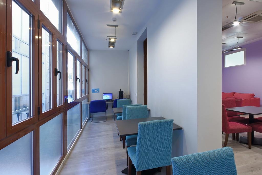 Hotel Ginebra Барселона Екстер'єр фото