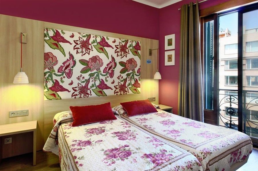Hotel Ginebra Барселона Екстер'єр фото