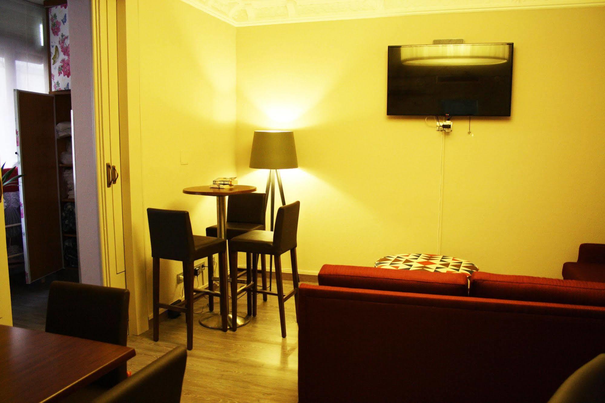Hotel Ginebra Барселона Екстер'єр фото