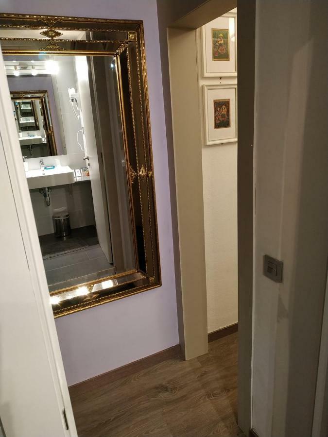 Hotel Ginebra Барселона Екстер'єр фото